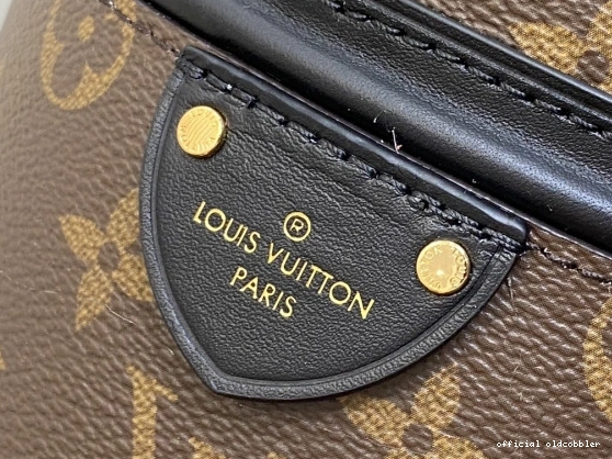 Official oldcobbler VUITTON Bag-14*20.5*14CM New Canoe LOUIS 0819
